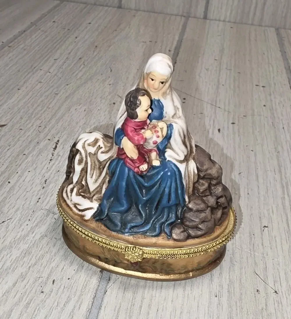 Vtg Mary Holding Baby Jesus Trinket Box Porcelain Trinity Broadcasting Network